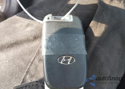 2013 Hyundai Tucson Limited z USA, uszkodzony, nr VIN KM8JU3AC2DU599190